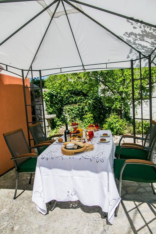 Ferienwohnung Catherine's Garden Šibenik Zimmer foto